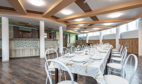 Фото №6 зала Зал с камином