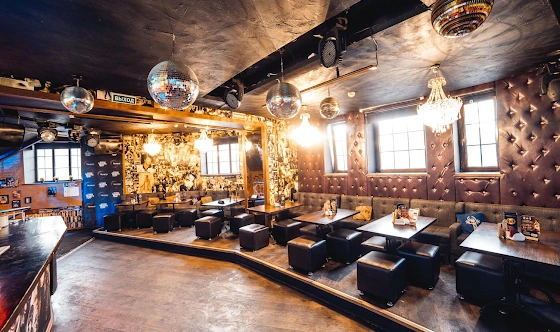 Фото №3 зала Караоке-зал