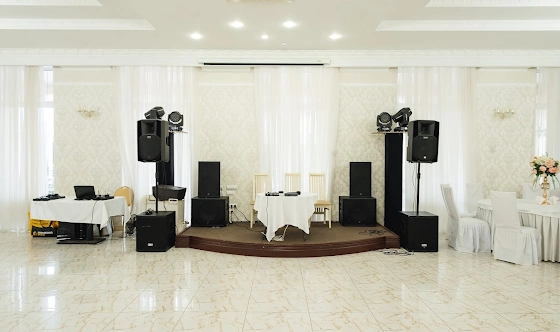 Фото №12 зала Зал «Изумрудный»