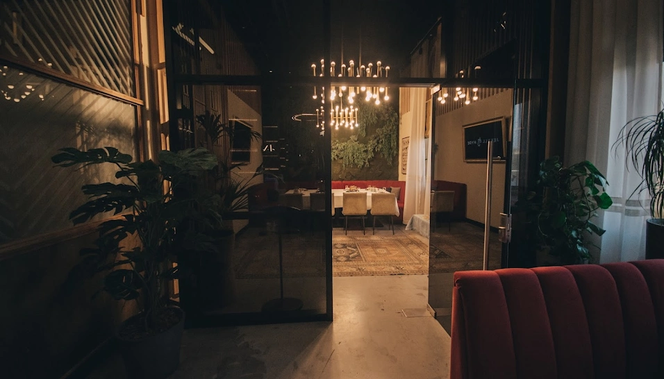 Фото №6 зала VIP-зал JEKYLL & HYDE