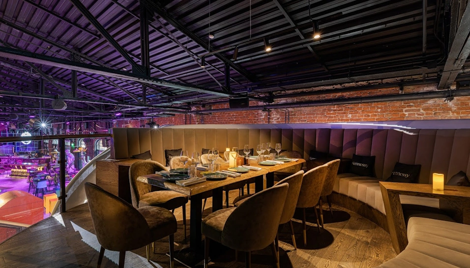 Фото №13 зала 2 этаж, вип зона №1