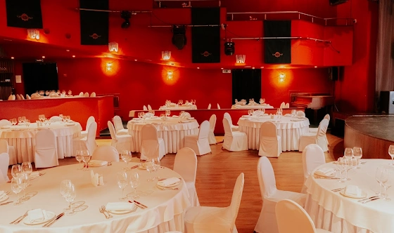 Фото №11 зала Зал "Олимпия"