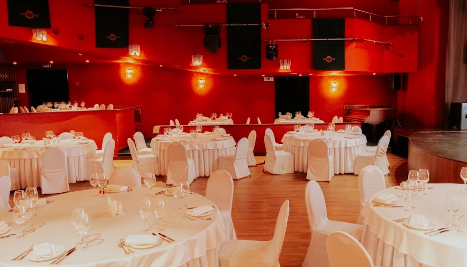 Фото №11 зала Зал "Олимпия"