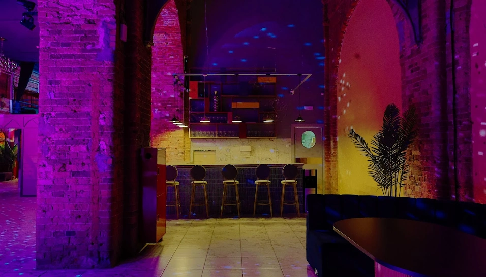 Фото №14 зала Лофт Mars