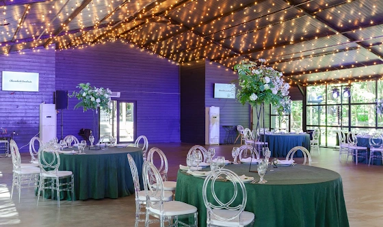 Фото №10 зала Веранда «Дивный Лес»