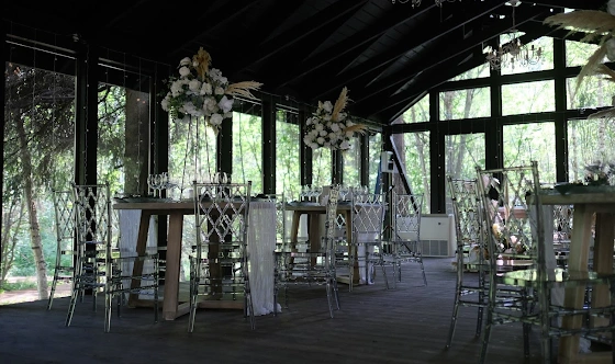 Фото №4 зала Деревянная веранда