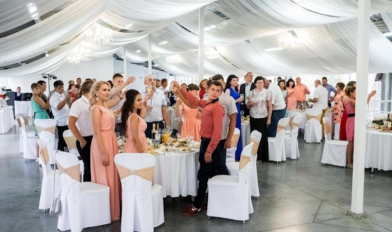 Фото №10 зала Панорамный банкетный зал «Крыша»