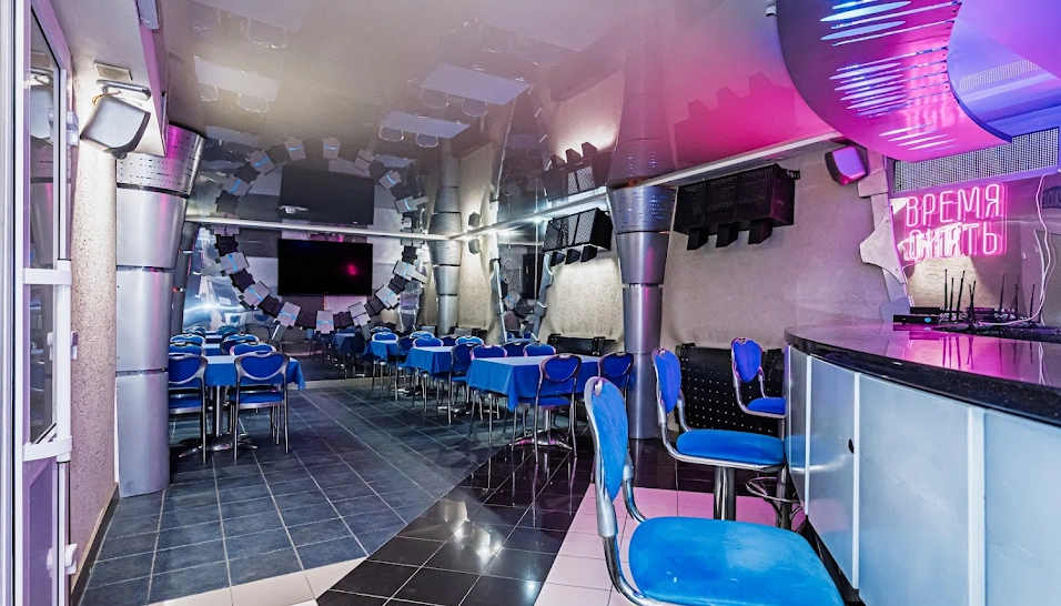 Фото №8 зала Караоке-бар