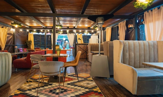 Фото №1 зала Летняя веранда 