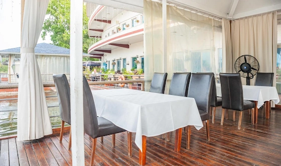 Фото №12 зала Шатер на пирсе №2