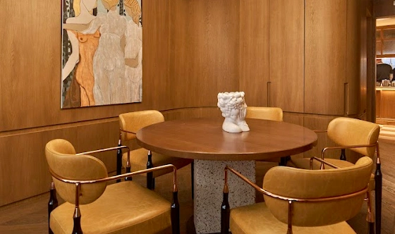 Фото №2 зала VIP-комната