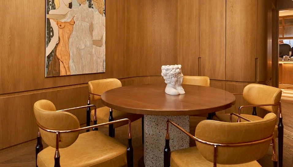 Фото №2 зала VIP-комната