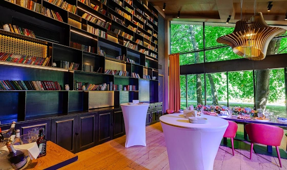 Фото №5 зала Библиотека 