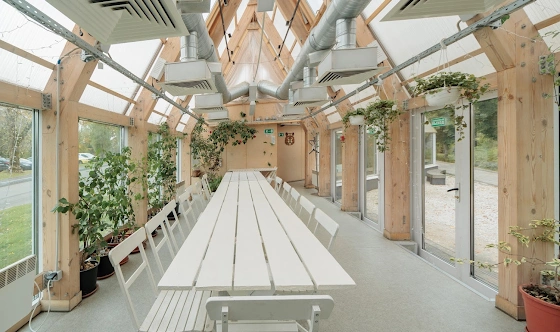 Фото №14 зала Левая и правая оранжерея 