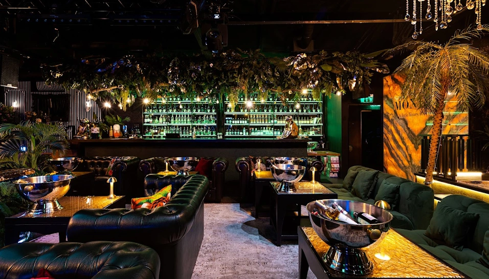 Фото №2 зала Monkey Lounge & Bar