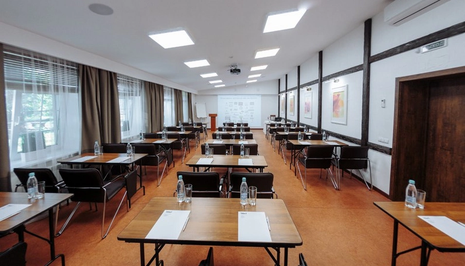 Фото №4 зала Бизнес-зал