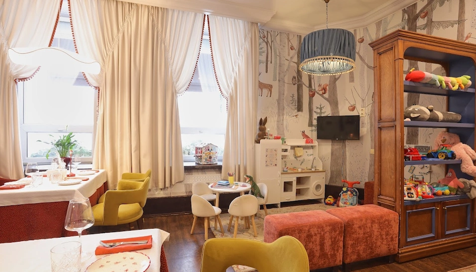 Фото №6 зала Зона детской 