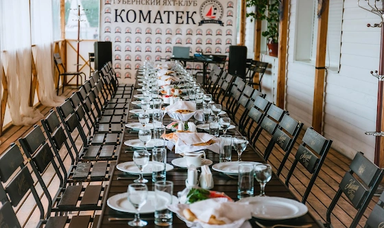 Фото №2 зала Веранда у бара «На причале»