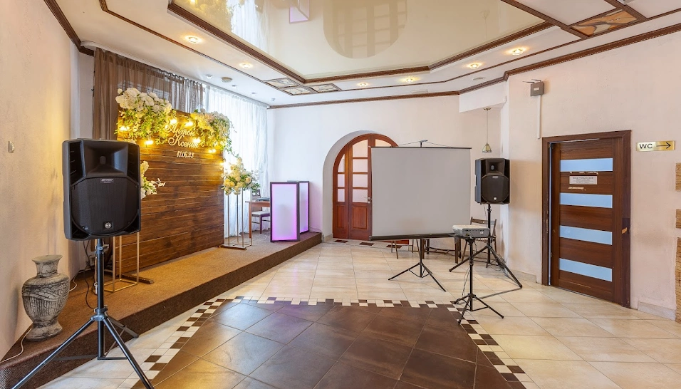 Фото №8 зала Основной зал