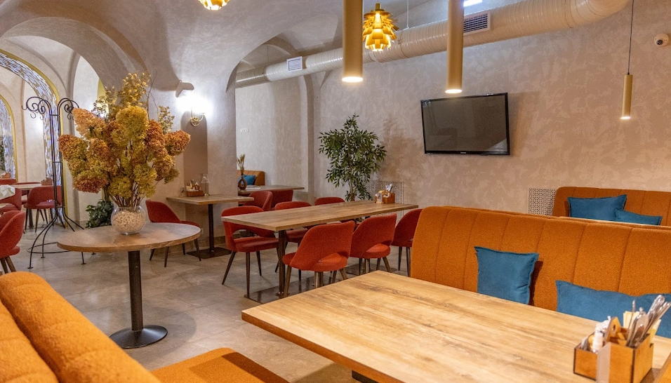 Фото №8 зала Зал «Цоколь»