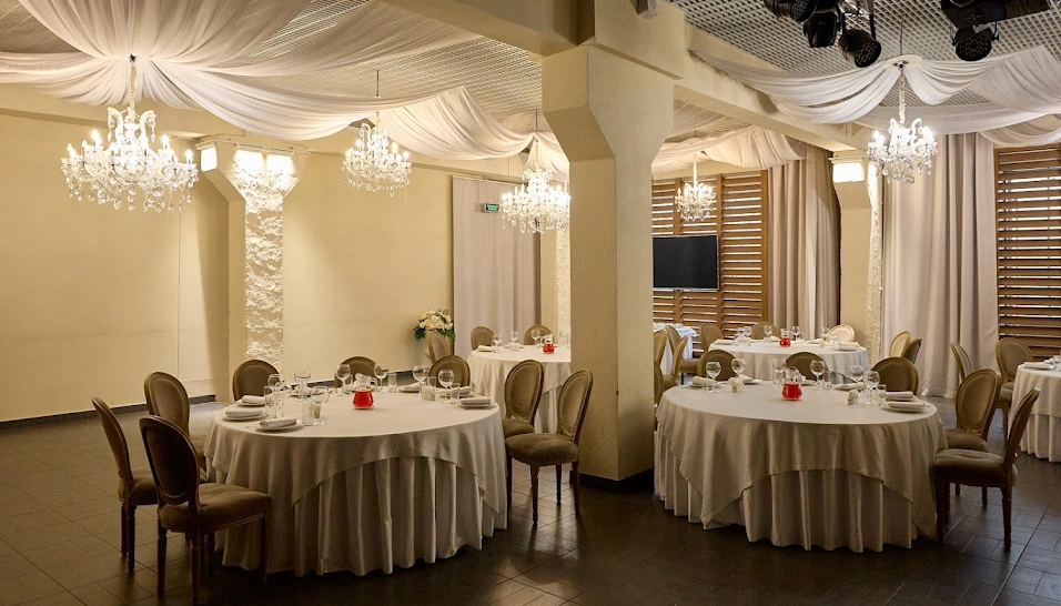 Фото №10 зала Банкетный зал «Каре»