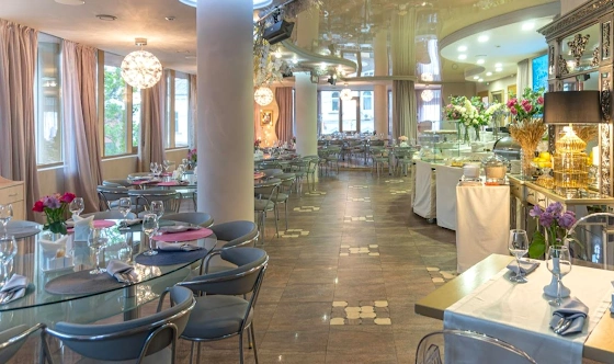 Фото №1 зала Зал ресторана «Жемчужина»