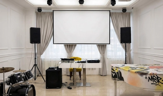 Фото №4 зала Основной зал