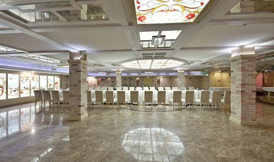 Фото №8 зала Зал "Большой банкетный"