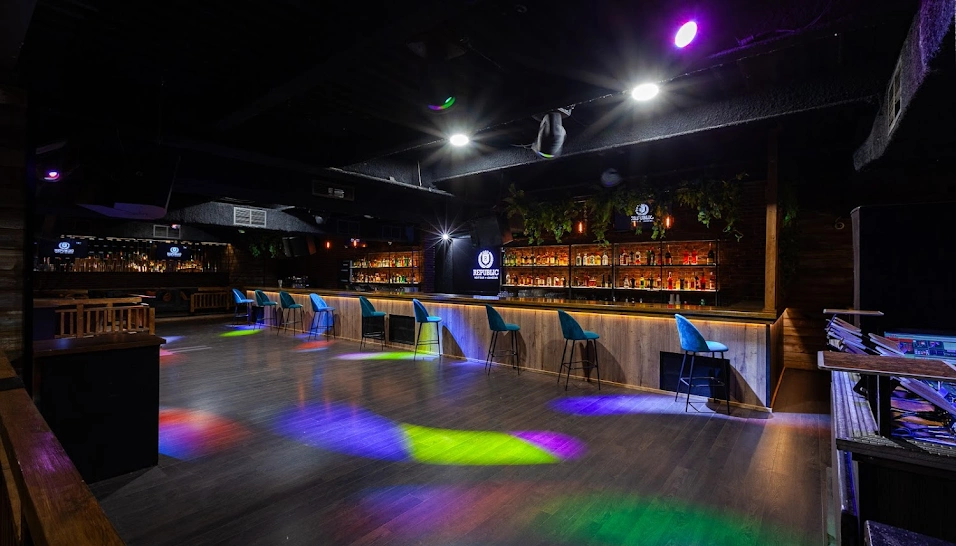 Фото №10 зала Зал «Клуб»