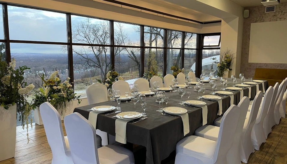 Фото №11 зала VIP-зал (3 этаж)