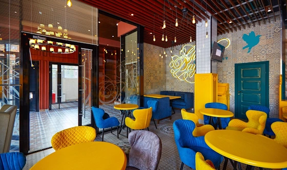 Фото №2 зала Кафе Good day 