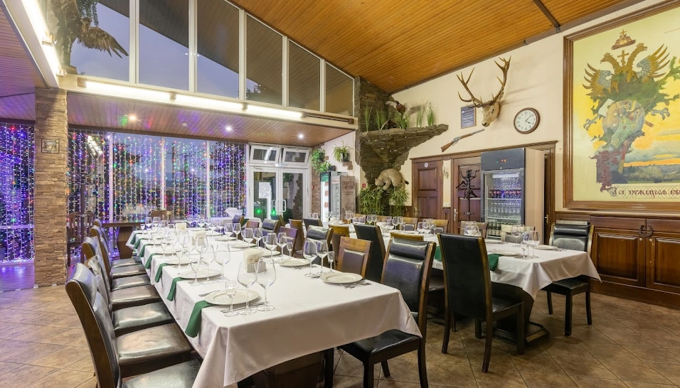 Фото №4 зала Ресторан