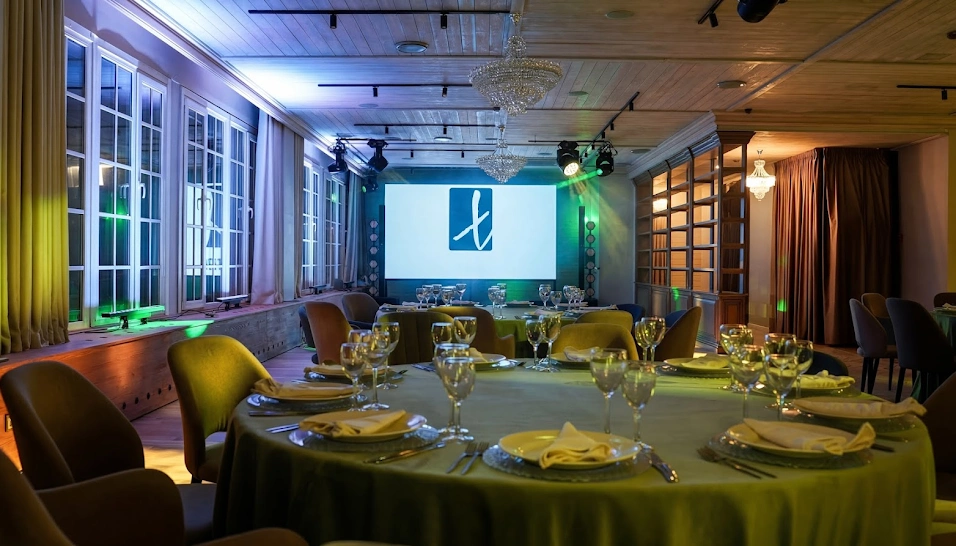 Фото №9 зала Большой зал