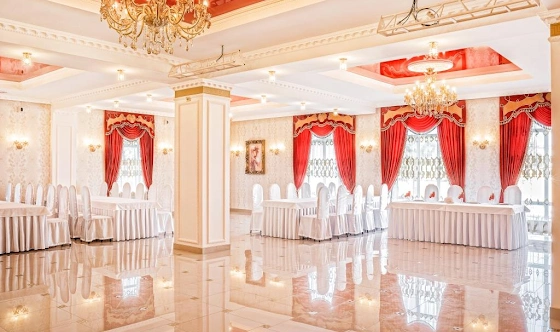 Фото №1 зала Красный зал