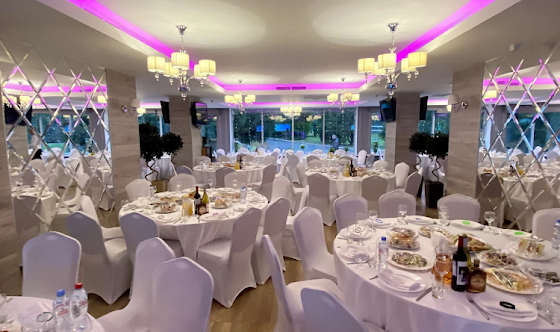 Фото №1 зала Ресторан «Жигули»