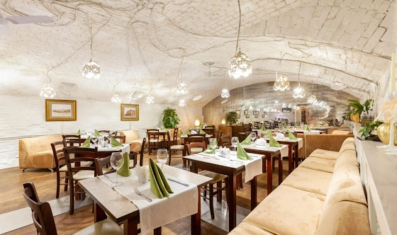 Фото №12 зала Ресторан