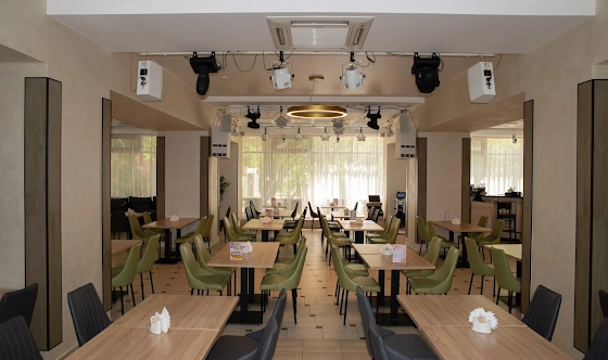 Фото №16 зала Основной зал