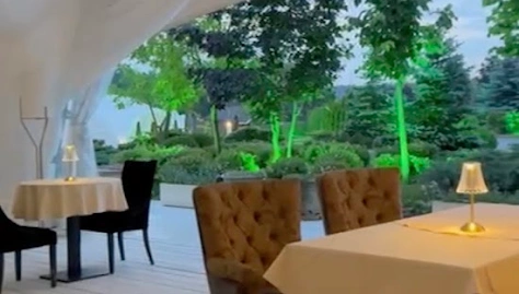 Фото №3 зала Открытый шатер у бассейна