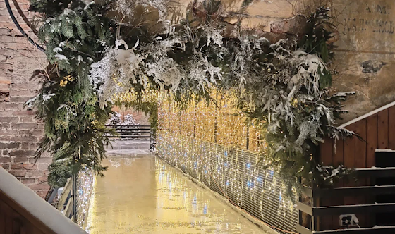 Фото №5 зала Локация "Двор" 