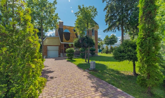 Фото №1 зала Коттедж с банкетным залом 