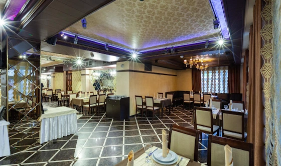 Фото №8 зала Основной зал ресторана 