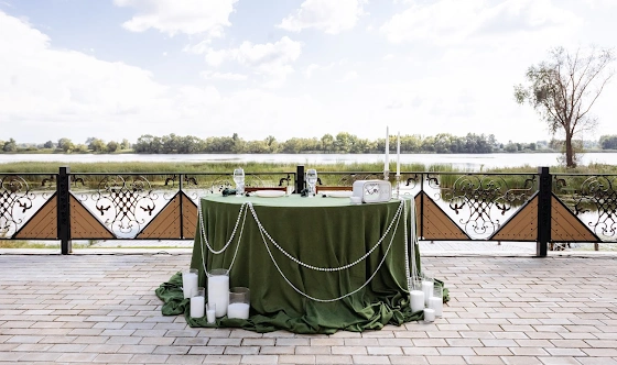 Фото №11 зала Локация "Дом + Пирс" 