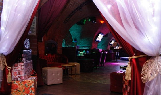 Фото №10 зала Караоке-клуб