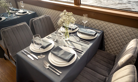 Фото №6 зала Палуба