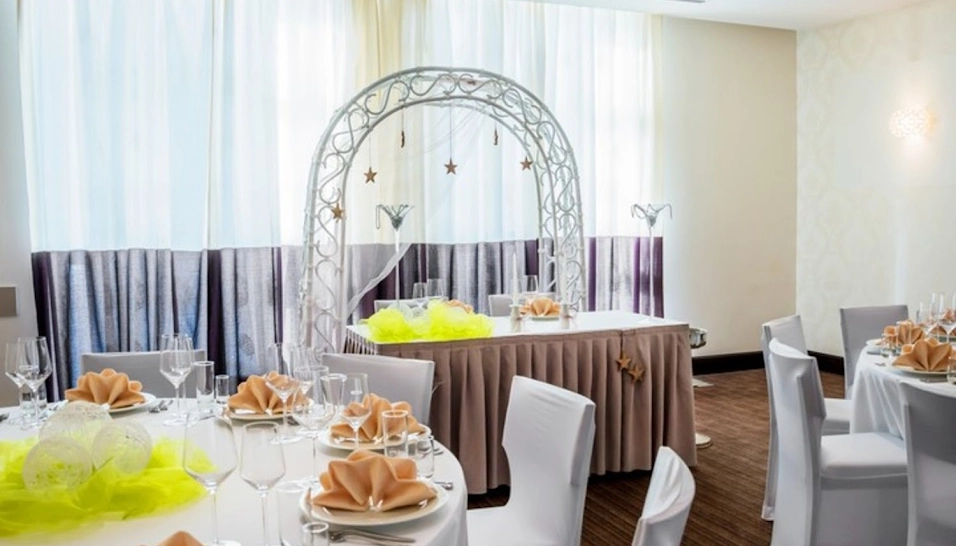 Фото №7 зала Зал «Санкт-Петербург»