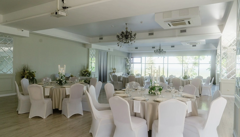 Фото №6 зала Зал "Зеркальный"