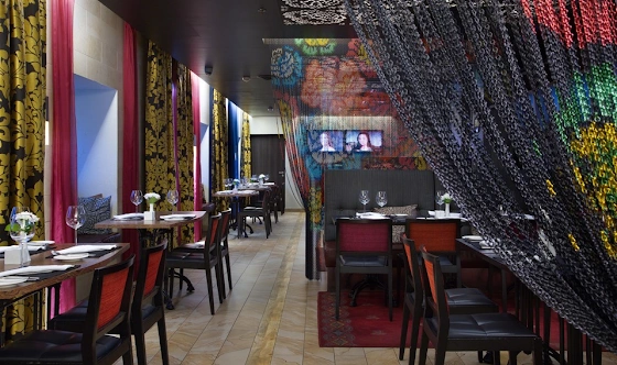 Фото №2 зала Ресторан Метаморфоз