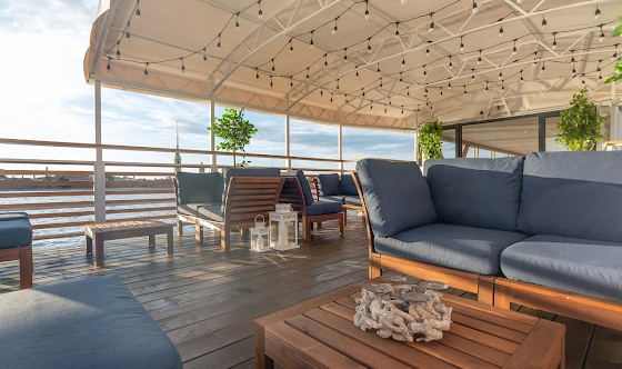 Фото №19 зала Палуба