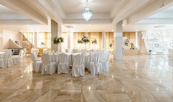 Фото №2 зала Главная палуба