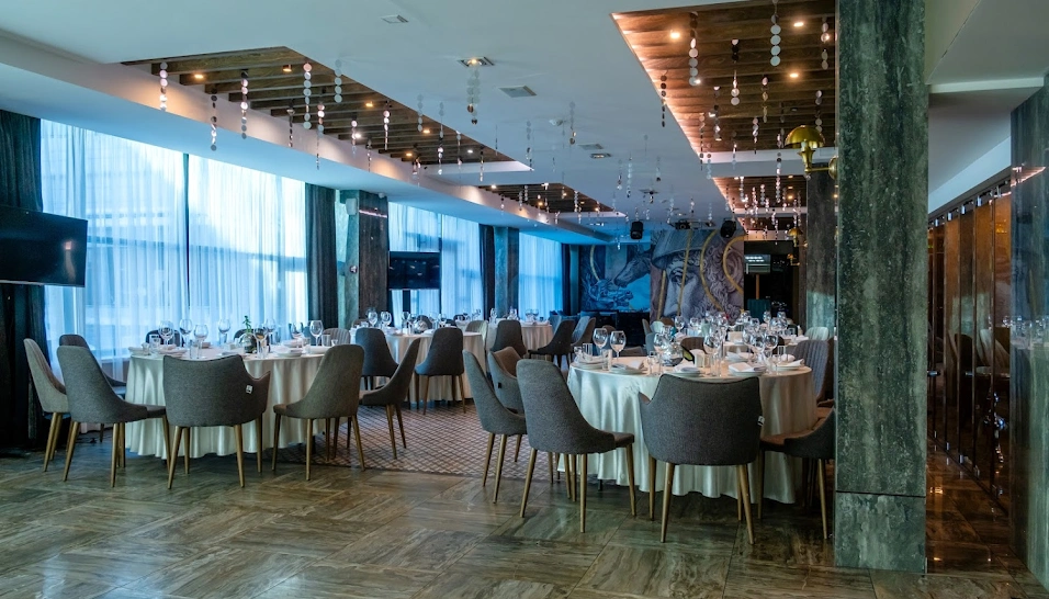 Фото №14 зала Ресторан Avantage